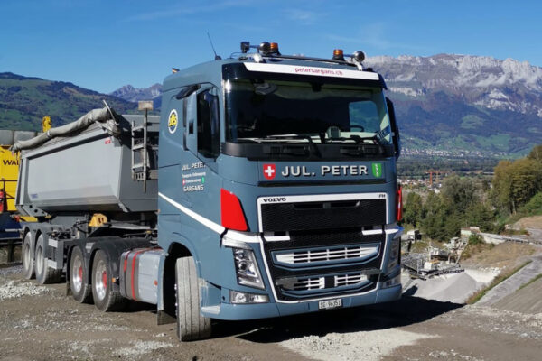 Volvo FH-540 mit Kippsattel