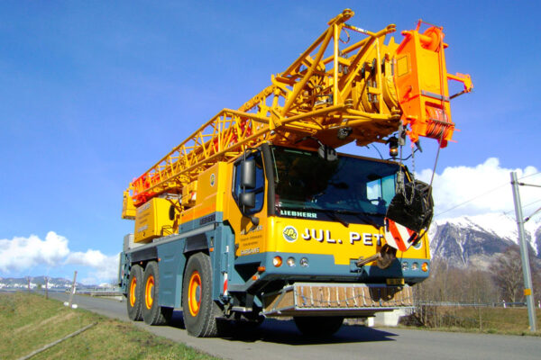 Liebherr LTM 1055